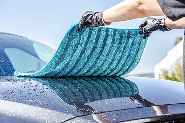 MaxShine Inflatable Car Wash Mat - Professional Cleaning Supply